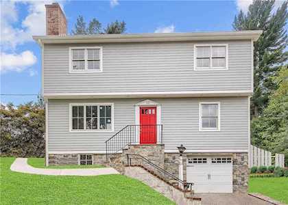 25 Bradley Avenue White Plains, NY 10607