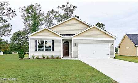 912 Riverstone Drive Greenville, NC 27858