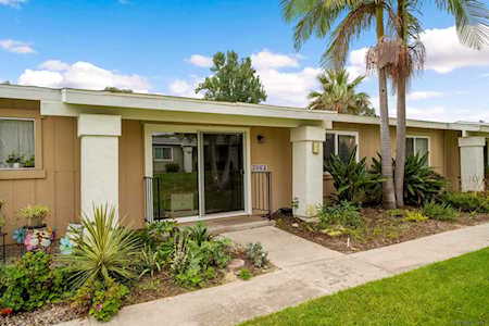 3662 Mount Vernon Oceanside, CA 92057