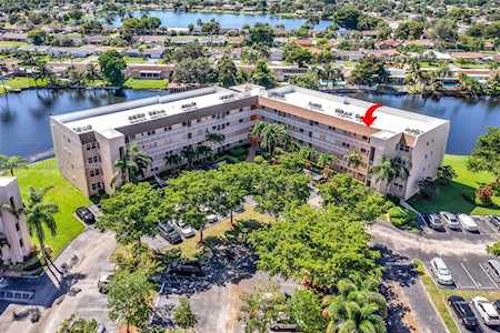 10422 NW 24th Pl #310 Sunrise, FL 33322