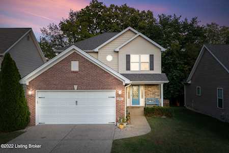6907 Fernview Rd Louisville, KY 40291