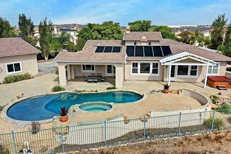 14237 Green Valley Court San Diego, CA 92131