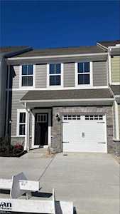 1610 Redwing Arch Chesapeake, VA 23323
