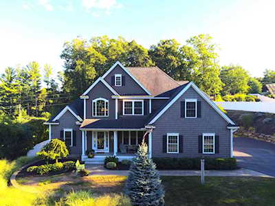 65 Farmington Rd Nashua, NH 03060