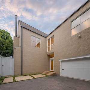 3511 Springbrook Street Dallas, TX 75205