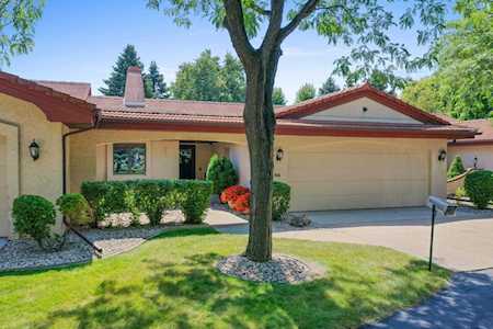 8 Fiesta Ct #D Appleton, City of Appleton, WI 54911-8446