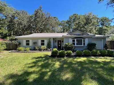 18 Indian Trl Hilton Head Island, SC 29926