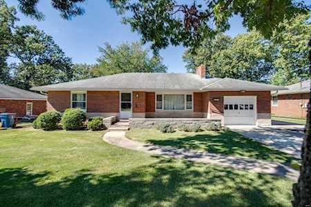 2430 Sylvan Ln Alton, IL 62002