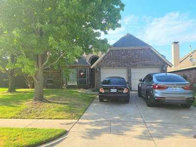 4115 Creek Falls Drive Corinth, TX 76208