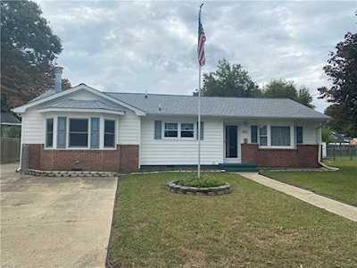 5505 Aurora Dr Virginia Beach, VA 23455