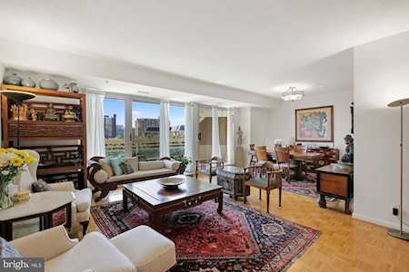 5600 Wisconsin Ave #905 Chevy Chase, MD 20815