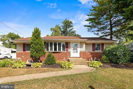 1110 Sunset Dr Somerdale, NJ 08083