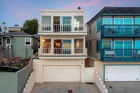 6823 Neptune Place La Jolla, CA 92037