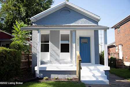 2203 Cedar St Louisville, KY 40212