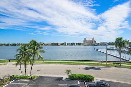 917 N Flagler Drive #409 West Palm Beach, FL 33401