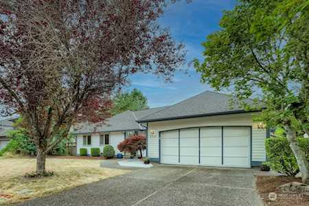 27725 215th Place SE Maple Valley, WA 98038