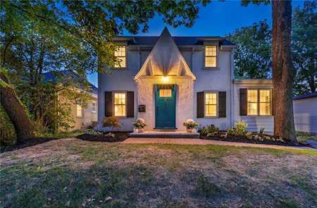 535 Hollywood Place St Louis, MO 63119
