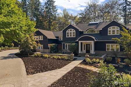 2330 259th Ave NE Redmond, WA 98053