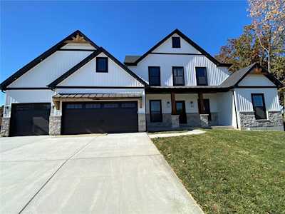 205 Copper Stone Ct Wentzville, MO 63385