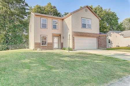 1422 Ripplewood Dr Danville, IN 46122