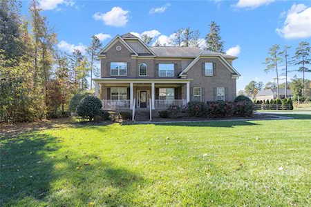 13304 Belle Grove Manor Ln Matthews, NC 28105