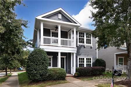 14156 Holly Springs Dr Huntersville, NC 28078