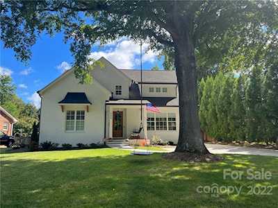 424 Scofield Rd Charlotte, NC 28209