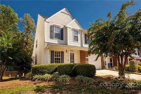 860 Pelican Bay Dr Pineville, NC 28134