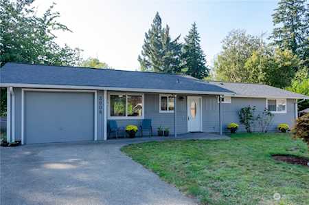 3008 Ruby Ct SE Port Orchard, WA 98366