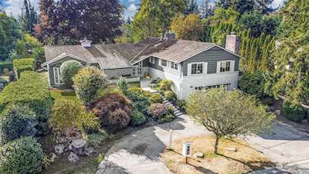 3045 125th Ave NE Bellevue, WA 98005