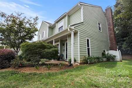 800 Sardis Cove Dr Charlotte, NC 28270