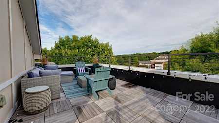 253 Harbour Place Dr Davidson, NC 28036