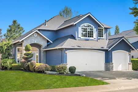 440 237th Ave SE Sammamish, WA 98074