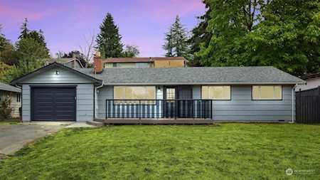 3512 Talbot Rd S Renton, WA 98055