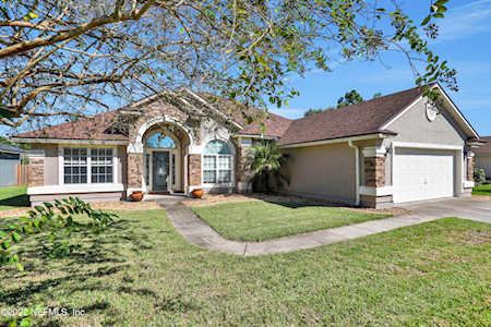 2215 Gardenmoss Dr Green Cove Springs, FL 32043