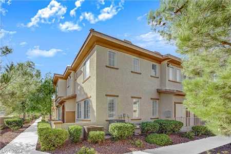 10211 Delray Beach Ave #102 Las Vegas, NV 89129