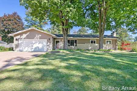 349 Bingham Ct NW Comstock Park, MI 49321