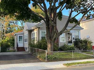 70 Darrow St Quincy, MA 02169