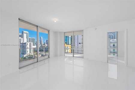 1010 SW 2nd Ave #1804 Miami, FL 33130