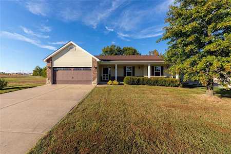 101 Lexington Ave Wright City, MO 63390
