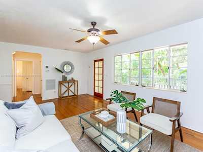 3141 Jefferson St Miami, FL 33133