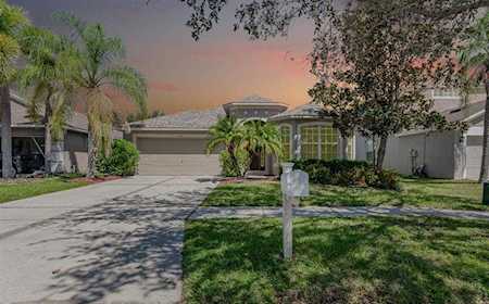 1615 Bonita Bluff Ct Ruskin, FL 33570