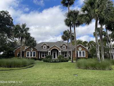 1738 Selva Marina DR Atlantic Beach, FL 32233