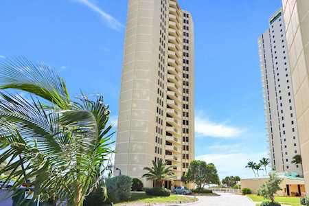2800 N Ocean Drive #A17b Riviera Beach, FL 33404