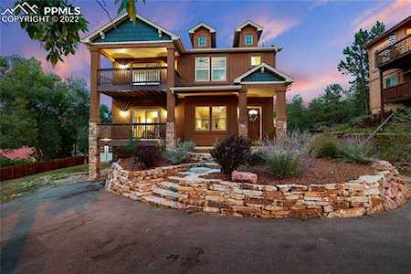 2720 W Platte Avenue Colorado Springs, CO 80904