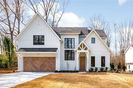 1527 Saint George St Charlotte, NC 28205