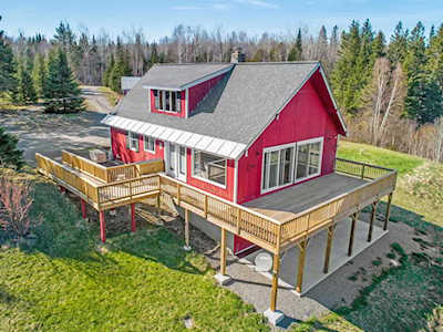 228 Blakely Farm Rd Colebrook, NH 03576