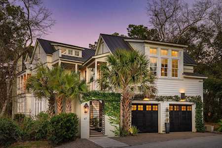 47 Robert Mills Circle Mount Pleasant, SC 29464
