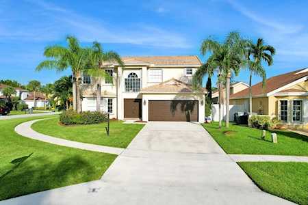 18860 La Costa Lane Boca Raton, FL 33496