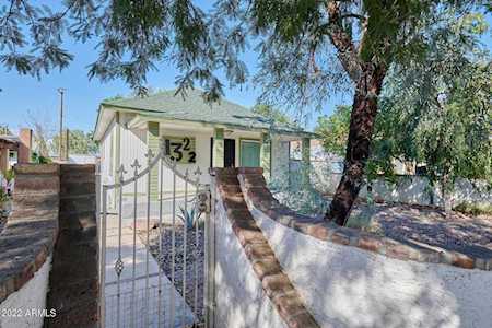 1322 W Taylor Street Phoenix, AZ 85007
